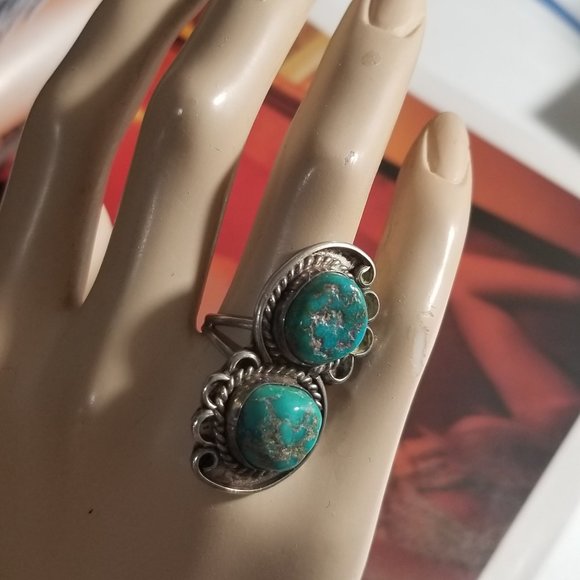 Antique Navajo Ring Size 7 Sterling Turquoise - Picture 10 of 10